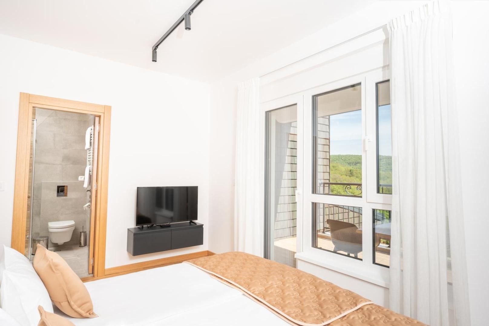 Fruske Residences Врдник Номер фото
